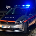 Austrija: Naoružani napadači upali u stan 19-godišnjem mladiću iz BiH