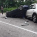 Saobraćajna nesreća u Stuparima, saobraćaj obustavljen, ima povrijeđenih