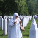 Pokrenut projekt ‘Svijet pamti Srebrenicu’ kao odgovor na sistemsko poricanje genocida