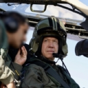 Izraelski ministar odbrane letio iznad Gaze da bi posmatrao napade, nazivajući ih “impresivnim”