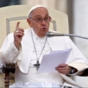 Papa Franjo: Rodna ideologija najveća opasnost današnjice. Ukidanje različitosti znači ukidanje čovječnosti