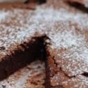 Jednostavan i ukusan: Čokoladni kolač od samo dva sastojka